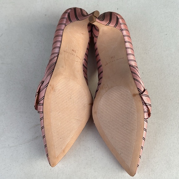 ANN TAYLOR | Pink Candy Stripe Pointy Toes Kitten Heel Pumps - Picture 7 of 9